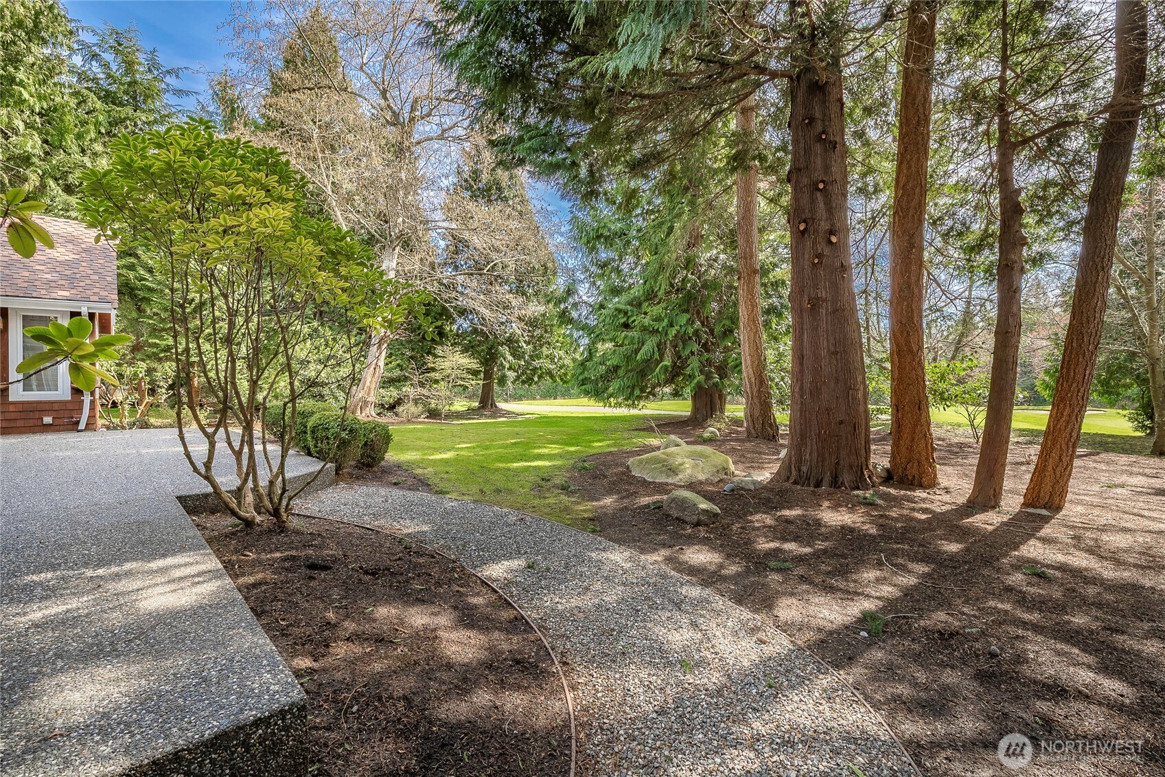8606 Great Horned Owl Lane Blaine WA 98230