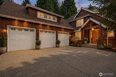 8606 Great Horned Owl Lane Blaine WA 98230