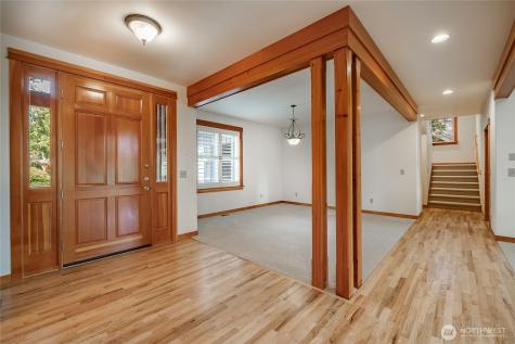 8606 Great Horned Owl Lane Blaine WA 98230