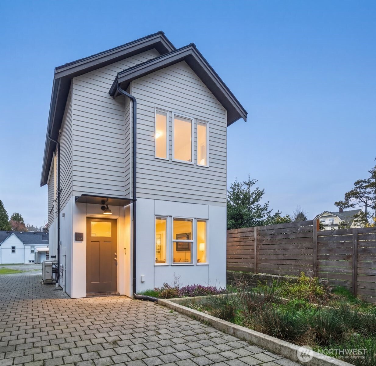 2211 17th Avenue S Seattle WA 98144
