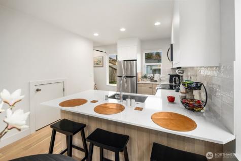 2211 17th Avenue S Seattle WA 98144
