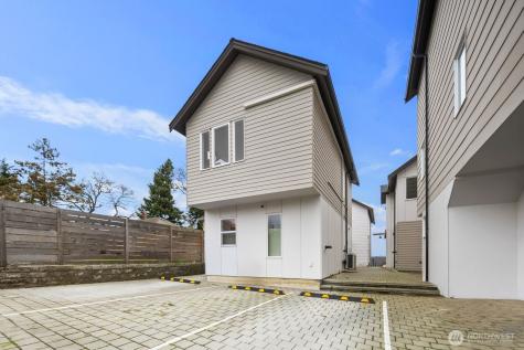 2211 17th Avenue S Seattle WA 98144