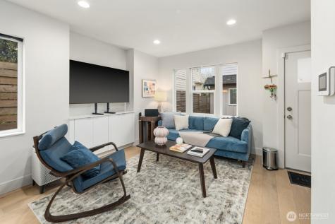 2211 17th Avenue S Seattle WA 98144