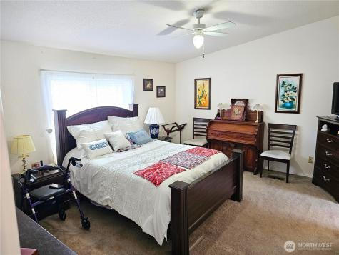 13802 18th Avenue Ct E Tacoma WA 98445