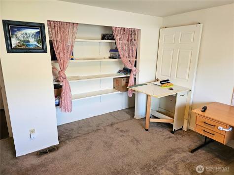 13802 18th Avenue Ct E Tacoma WA 98445