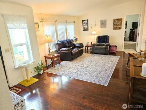 13802 18th Avenue Ct E Tacoma WA 98445