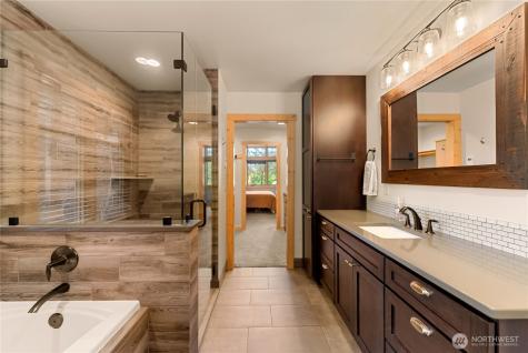 130 Sundown Road Winthrop WA 98862