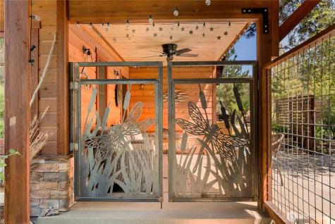 130 Sundown Road Winthrop WA 98862