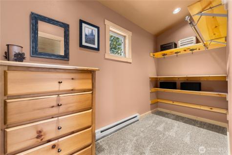 130 Sundown Road Winthrop WA 98862