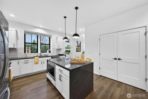 3908 Crosswinds Court Anacortes WA 98221