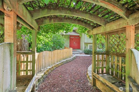 3124 198th Place SE Bothell WA 98012