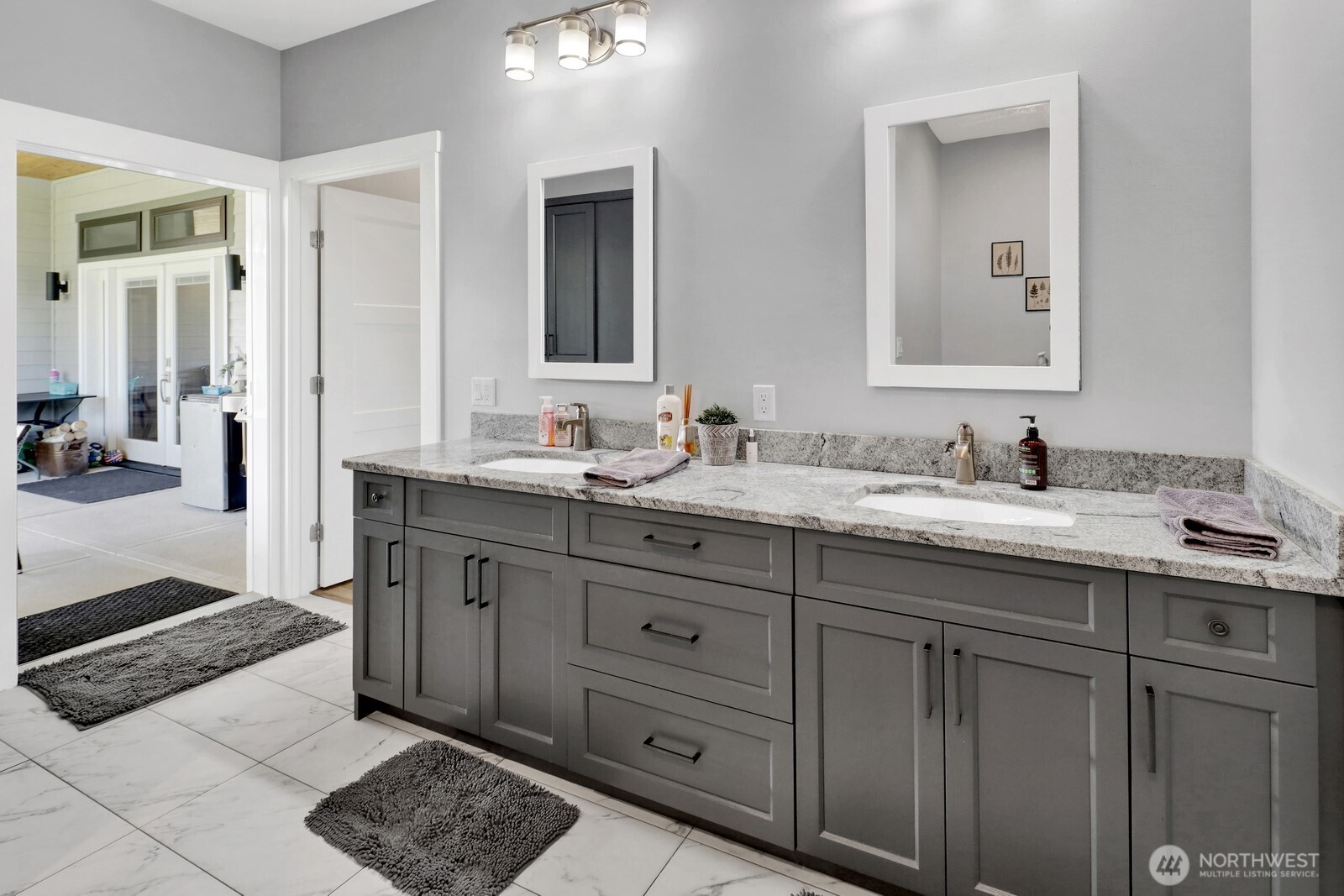 8802 Line Road Lynden WA 98264