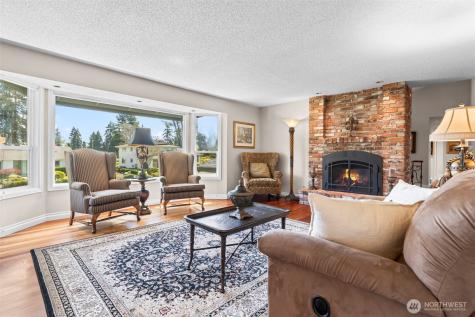 7901 Sapphire Drive SW Lakewood WA 98498