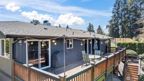 7901 Sapphire Drive SW Lakewood WA 98498