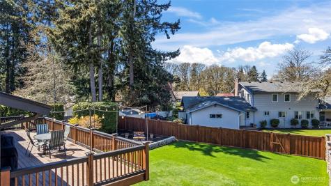 7901 Sapphire Drive SW Lakewood WA 98498