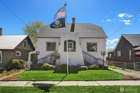 109 W 3rd Street Cle Elum WA 98922