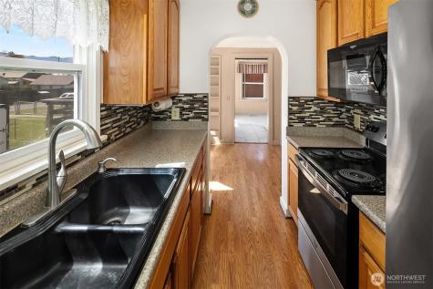 109 W 3rd Street Cle Elum WA 98922