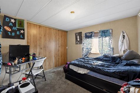 7812 18th Avenue Court E Tacoma WA 98404