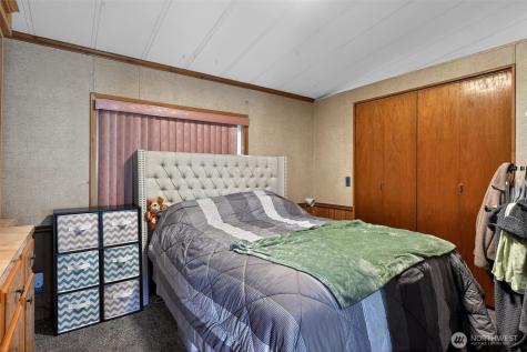 7812 18th Avenue Court E Tacoma WA 98404