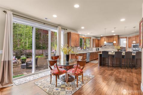 10082 240th Avenue NE Redmond WA 98053