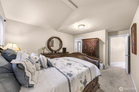 10082 240th Avenue NE Redmond WA 98053