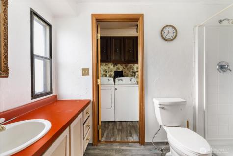801 Walker Avenue Oak Harbor WA 98277