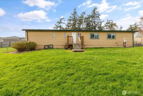 801 Walker Avenue Oak Harbor WA 98277