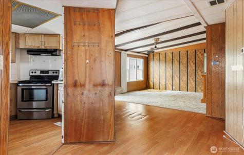 801 Walker Avenue Oak Harbor WA 98277