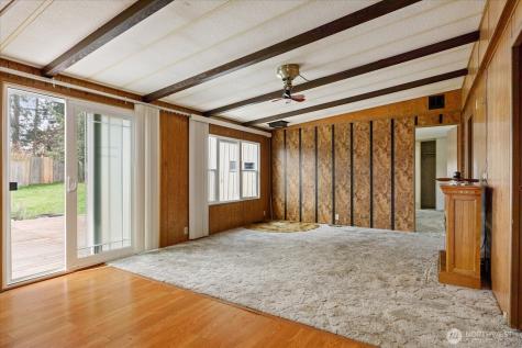 801 Walker Avenue Oak Harbor WA 98277