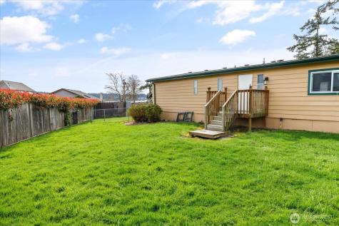 801 Walker Avenue Oak Harbor WA 98277