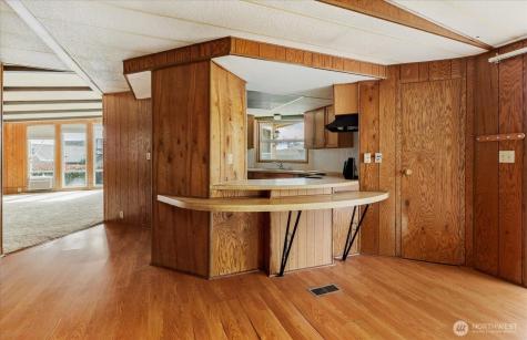 801 Walker Avenue Oak Harbor WA 98277