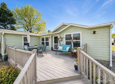 1408 Elm Street Oroville WA 98844