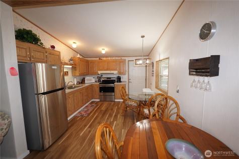 27509 Q Lane Ocean Park WA 98640