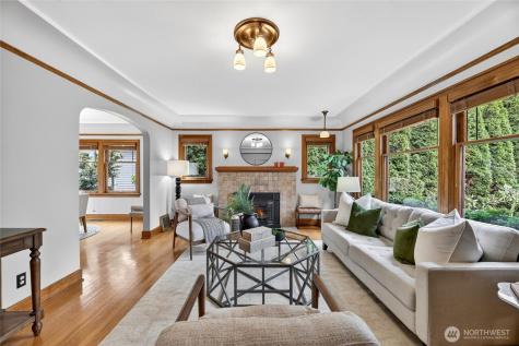 4036 44th Avenue SW Seattle WA 98116