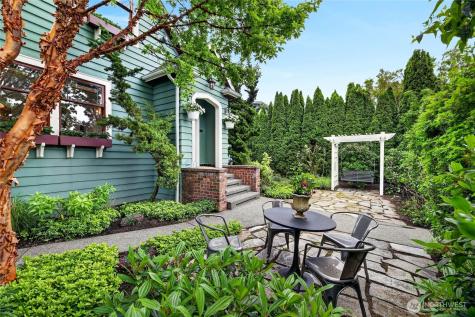 4036 44th Avenue SW Seattle WA 98116