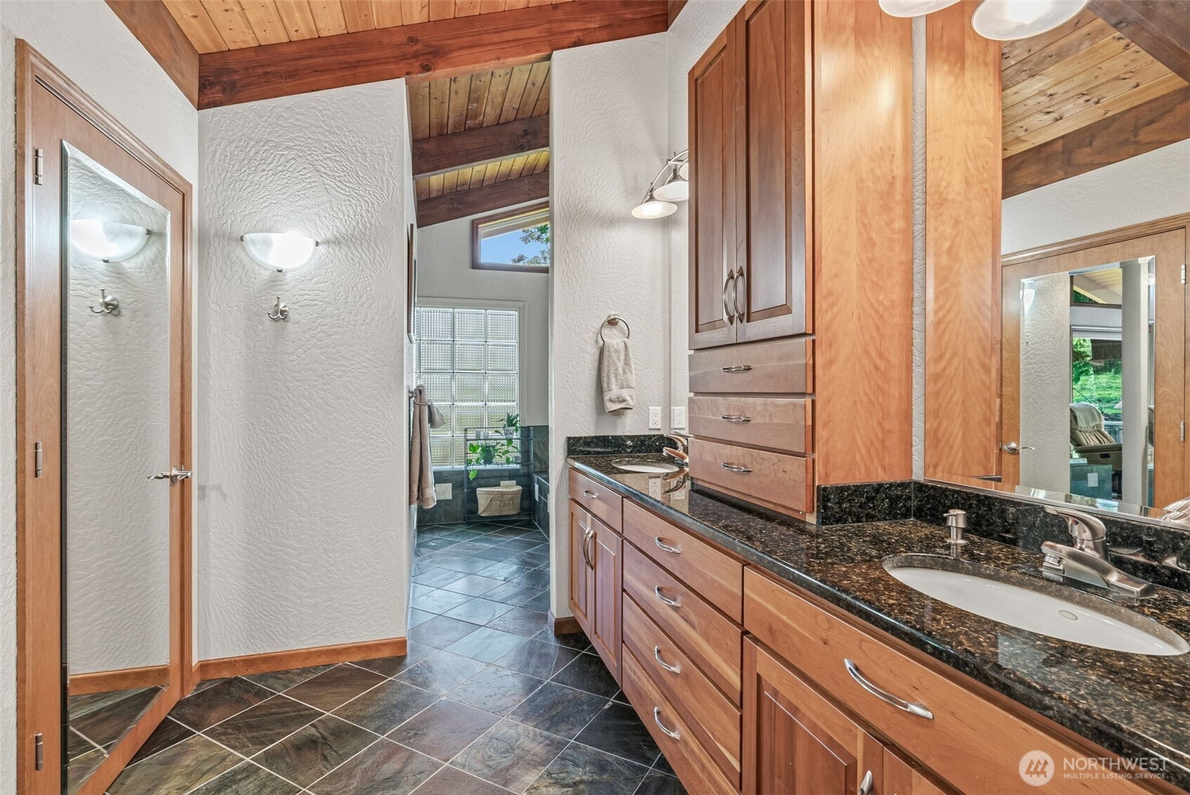 117 River Lane Toledo WA 98591