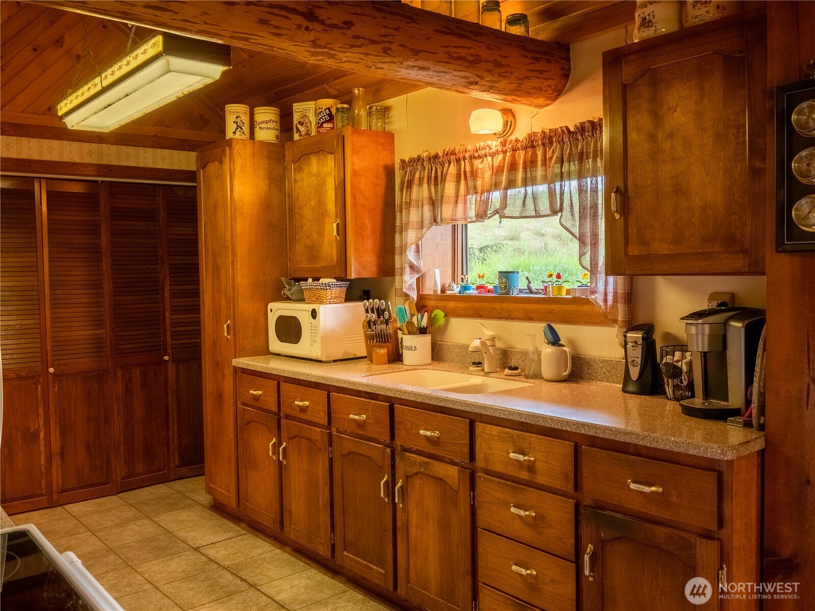 3 Summer Road Tonasket WA 98855