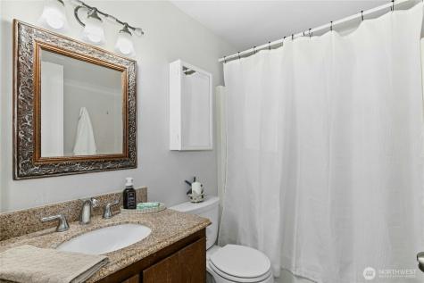 1236 Crescent Drive Oak Harbor WA 98277