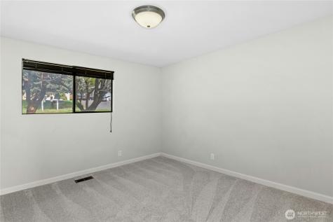 1236 Crescent Drive Oak Harbor WA 98277