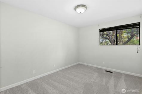1236 Crescent Drive Oak Harbor WA 98277