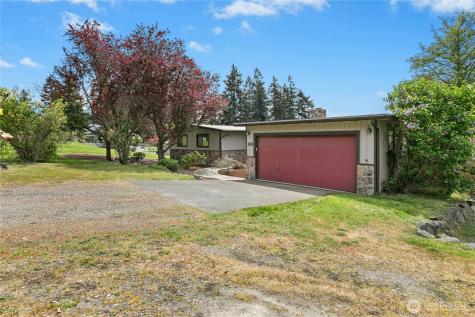 1236 Crescent Drive Oak Harbor WA 98277