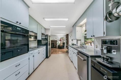 23326 SE 199th Street Maple Valley WA 98038