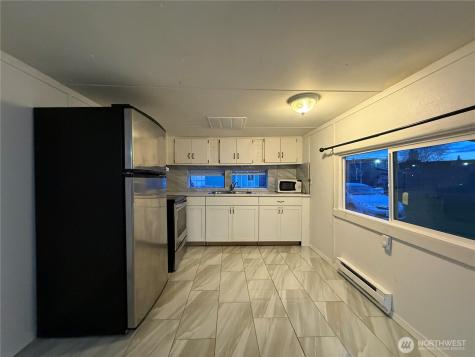159 136th Street S Tacoma WA 98444