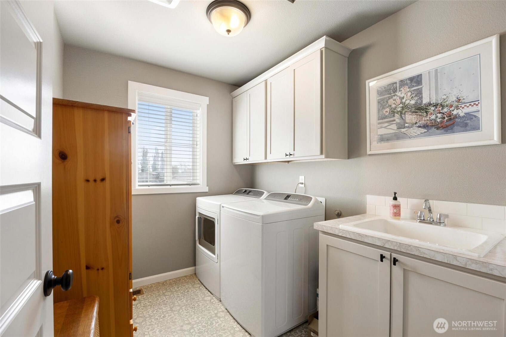 306 N Towhee Street Moses Lake WA 98837