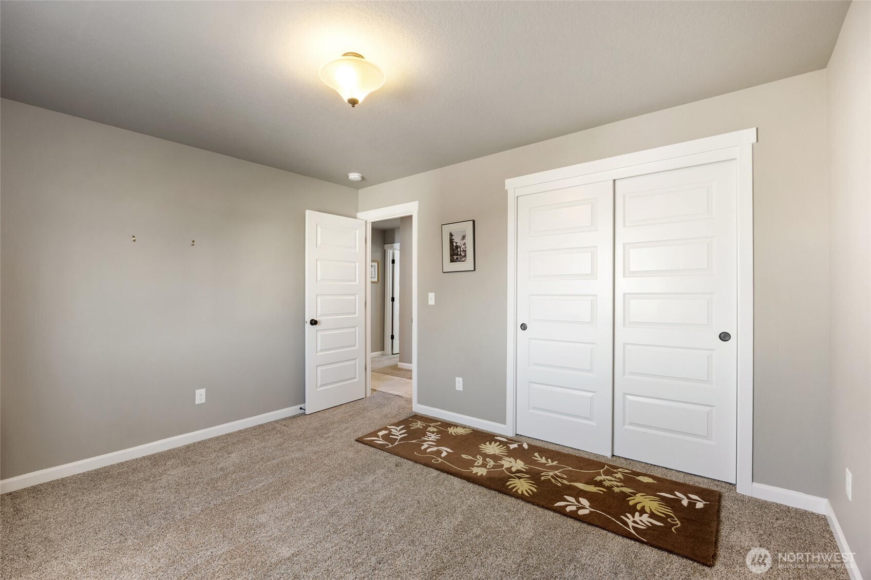 306 N Towhee Street Moses Lake WA 98837