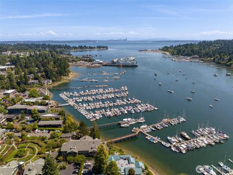 141 Parfitt Way SW Bainbridge Island WA 98110