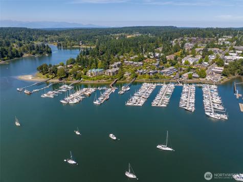 141 Parfitt Way SW Bainbridge Island WA 98110