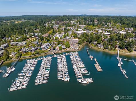 141 Parfitt Way SW Bainbridge Island WA 98110