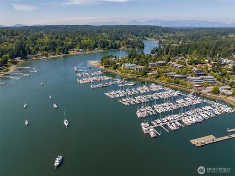 141 Parfitt Way SW Bainbridge Island WA 98110