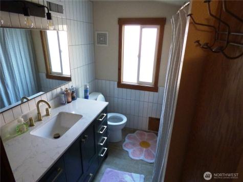 304 Pearl Street Pateros WA 98846